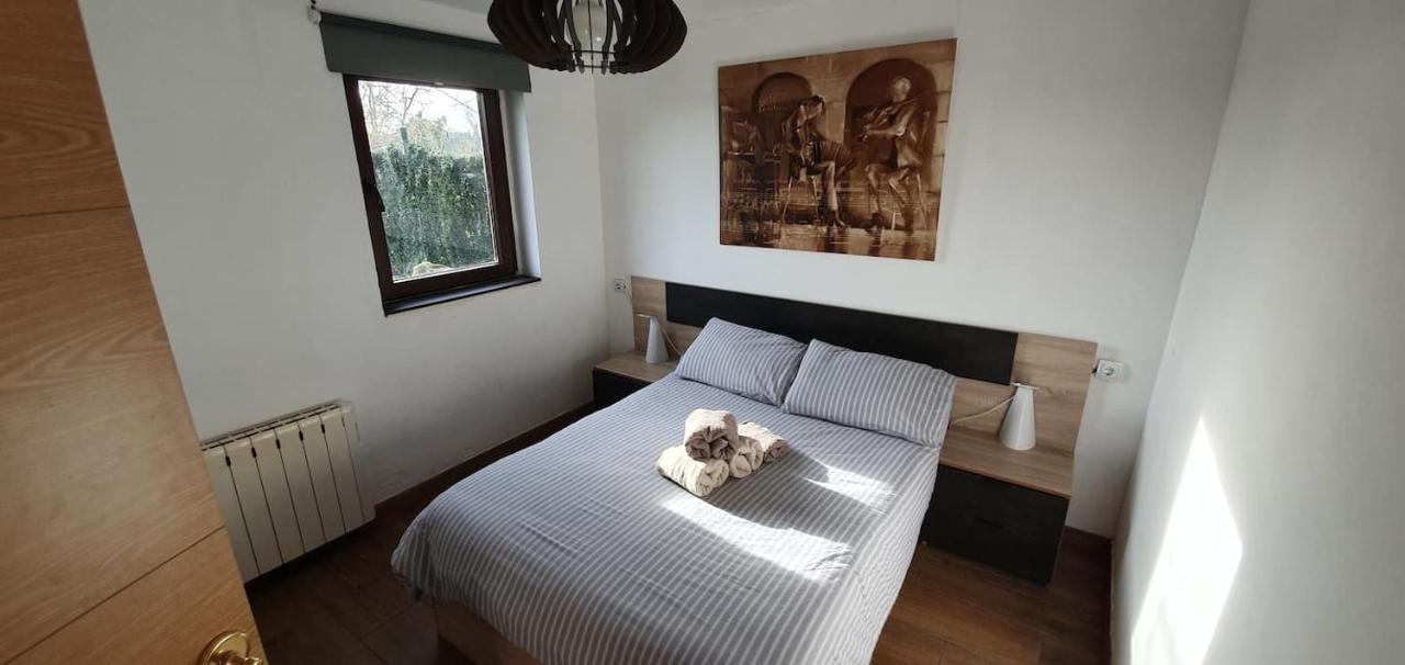 Villa Casa De Piedra Tipica à Saint-Jacques-de-Compostelle Extérieur photo